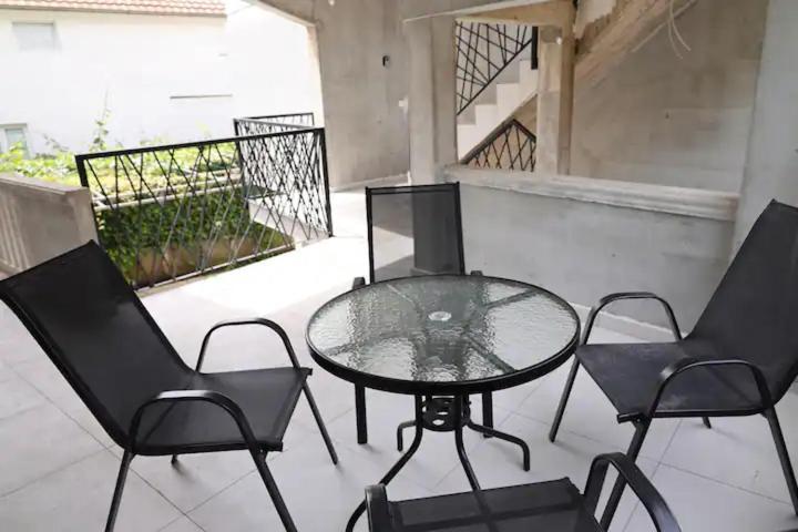 Apartments R&M Tivat Exterior foto