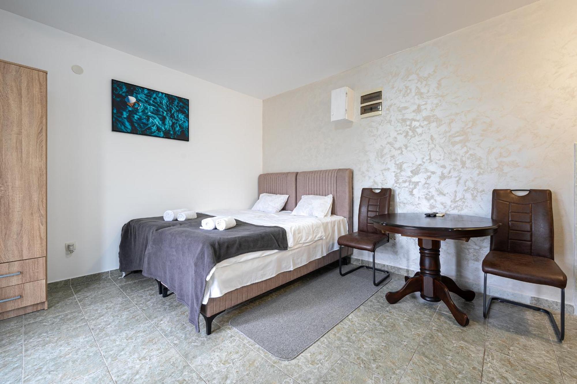 Apartments R&M Tivat Exterior foto