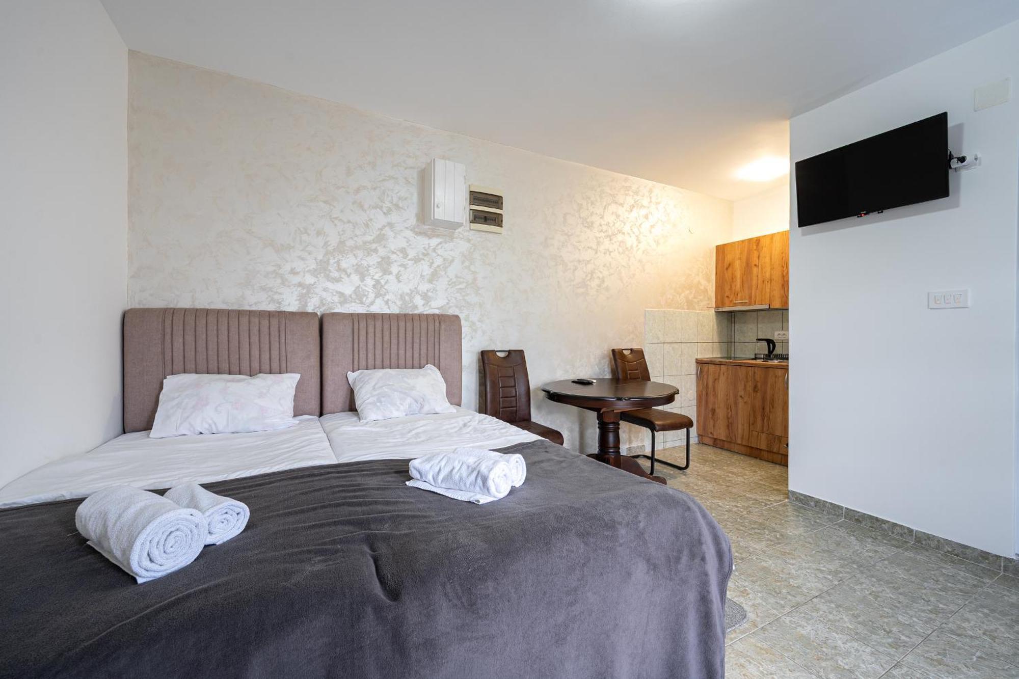 Apartments R&M Tivat Zimmer foto