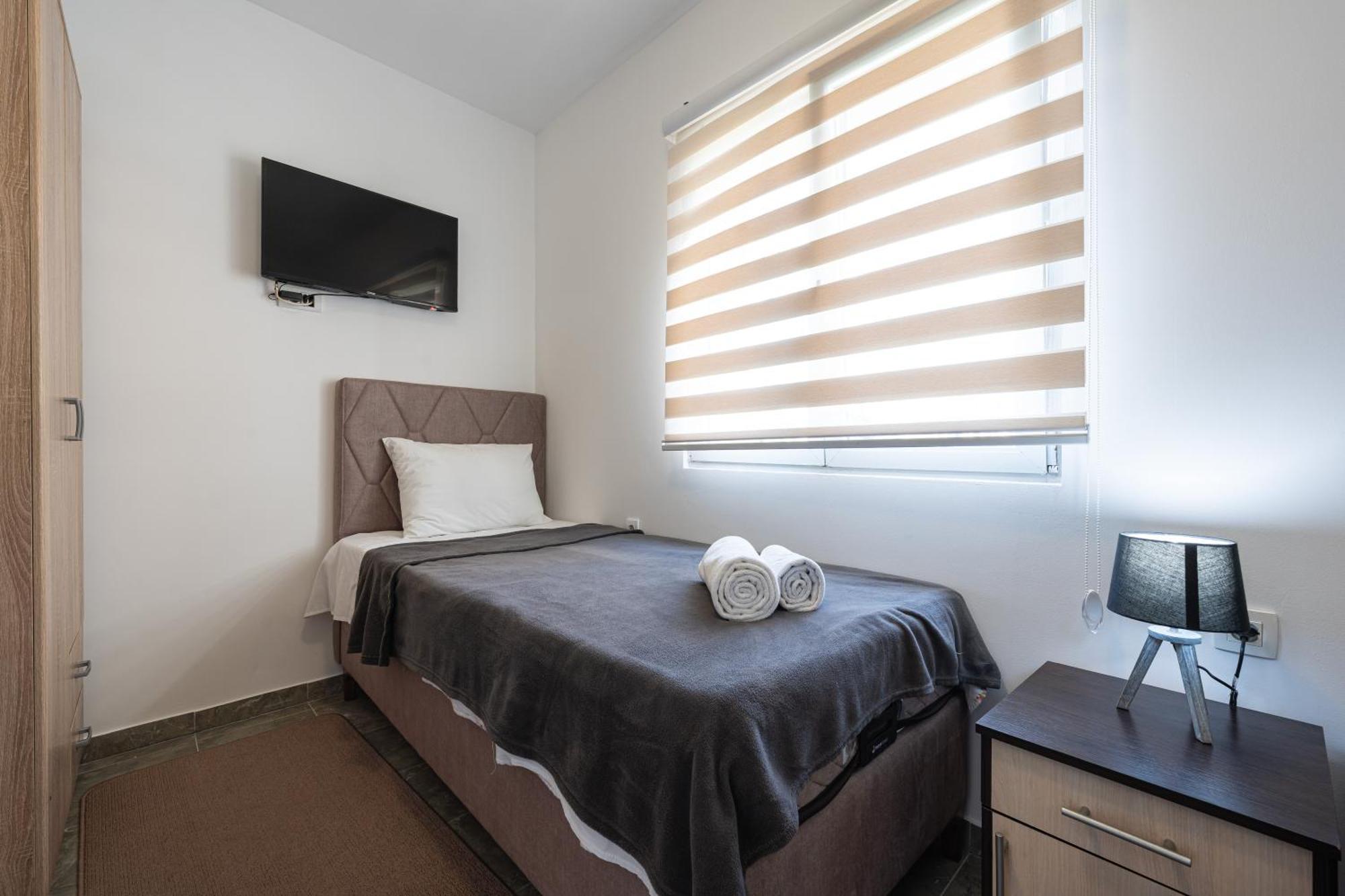 Apartments R&M Tivat Zimmer foto