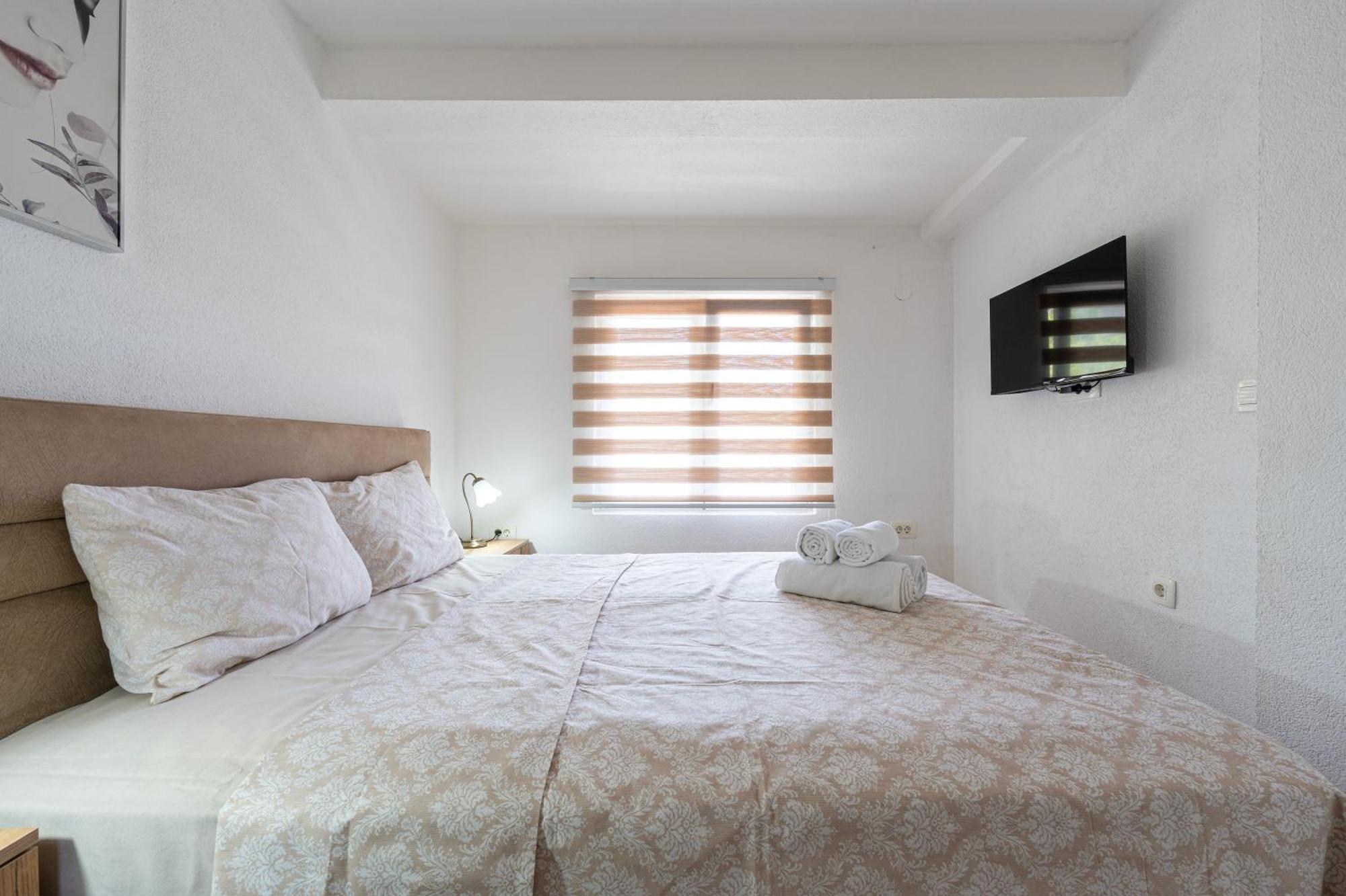 Apartments R&M Tivat Zimmer foto